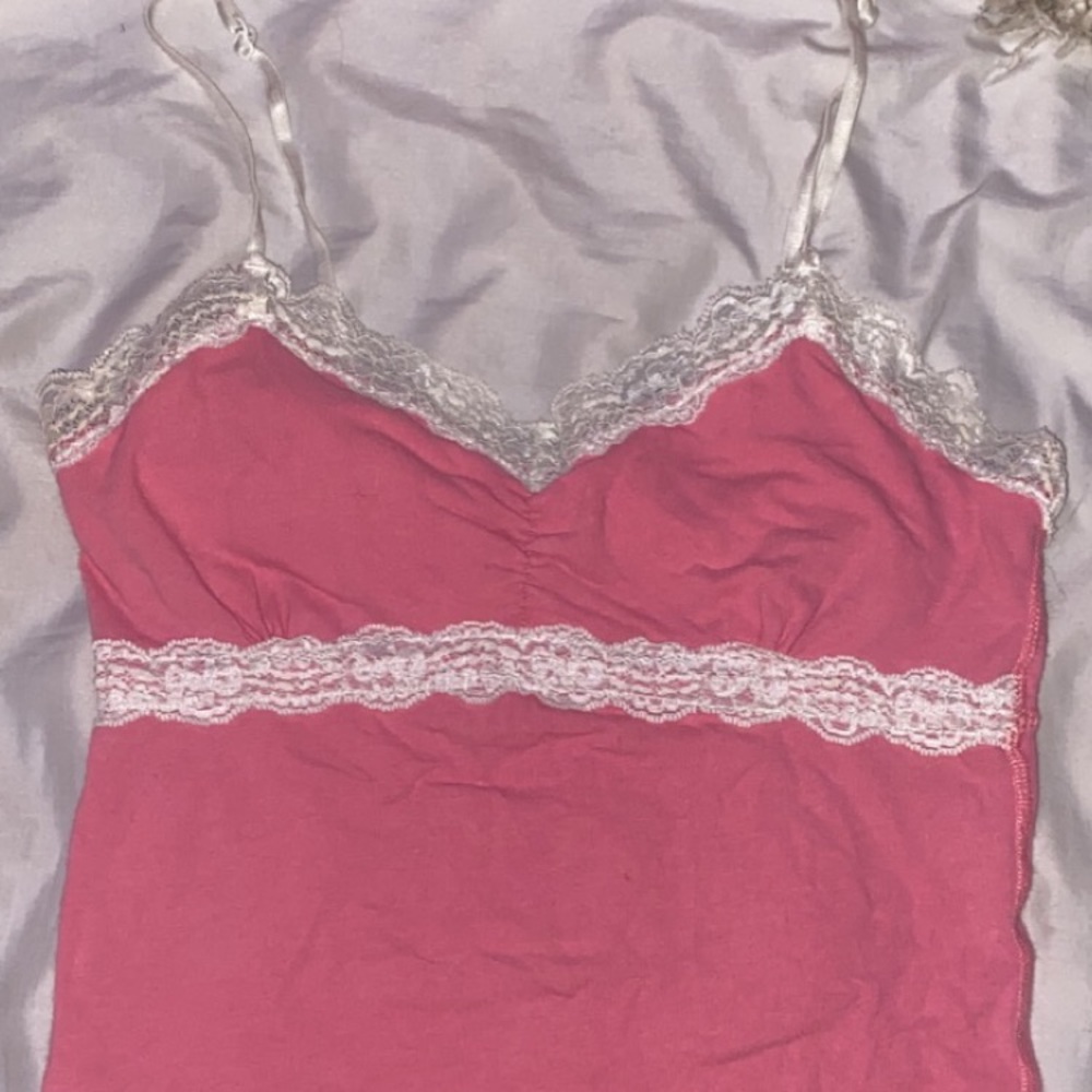pink y2k lace cami